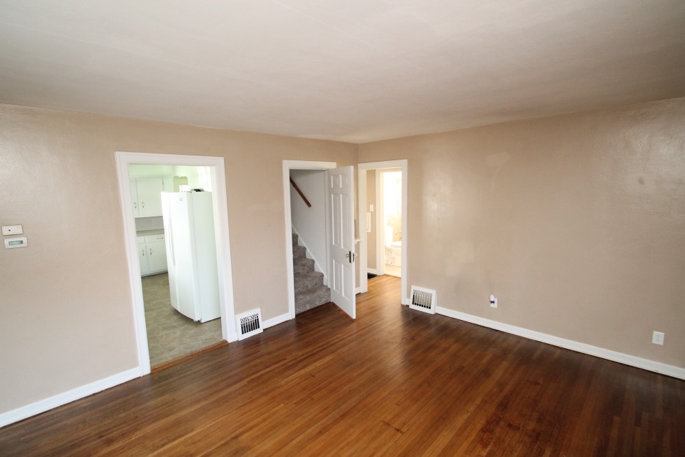 1828 Spring Street Fort Wayne, IN 46808 - Photo 5 of 15