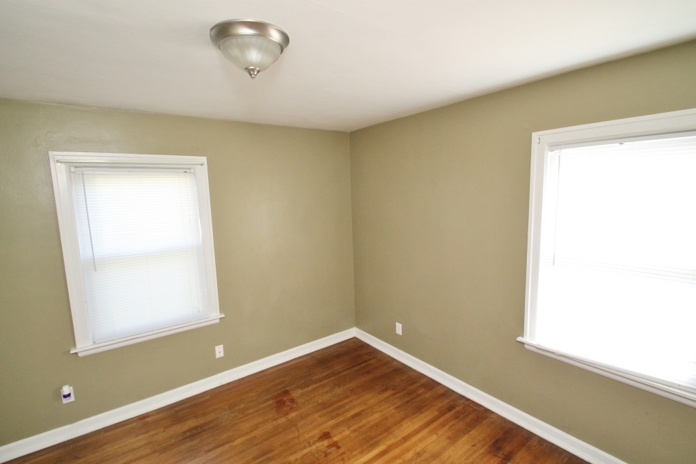 1828 Spring Street Fort Wayne, IN 46808 - Photo 8 of 15