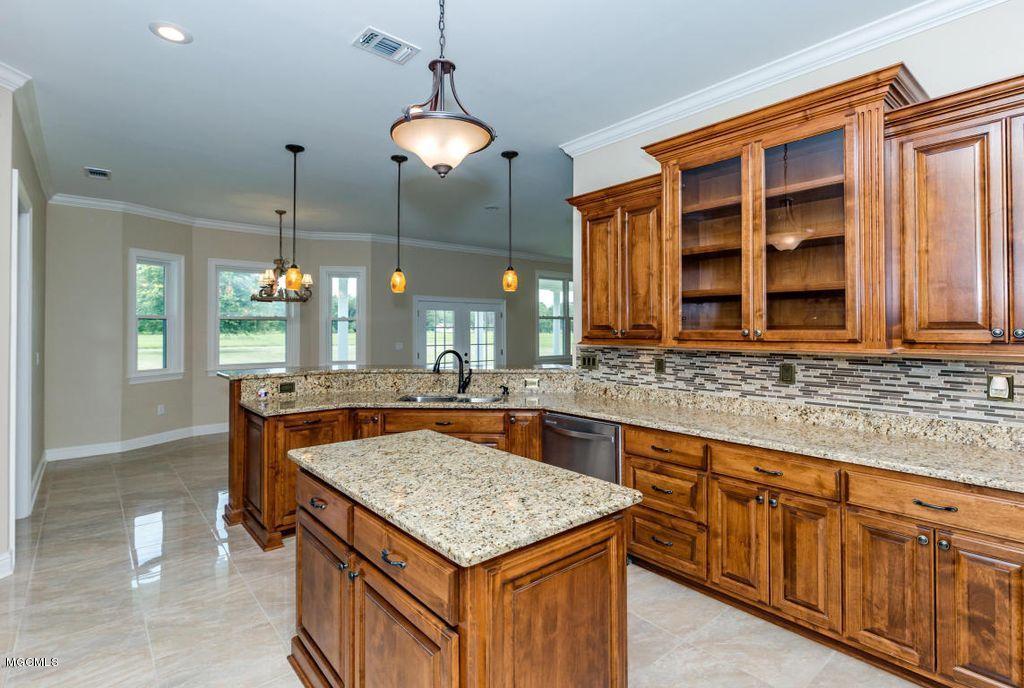 10720 Antioch Road Vancleave, MS 39565 - Photo 32 of 70 -33 - LW - KITCHEN (View 4)