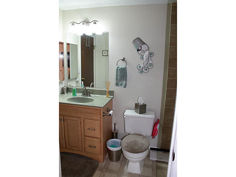 224 Shady Ridge Drive Monroeville, PA 15146 - Photo 17 of 25 Full Bath.