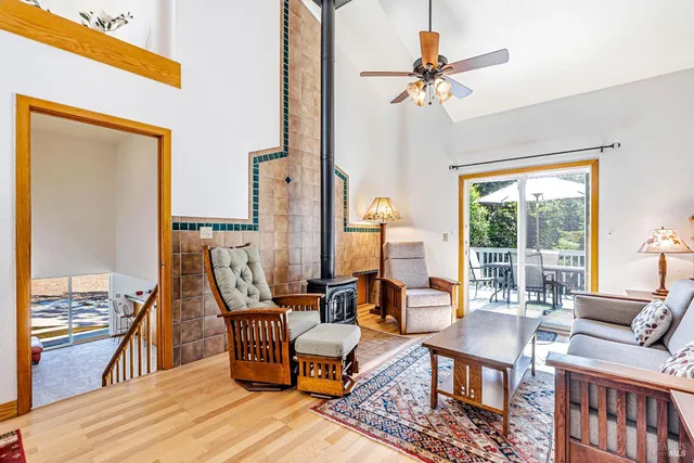 $1,525,000 | 12195 Fiori Lane, Sebastopol, CA 95472