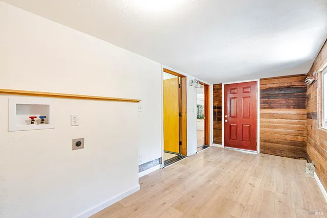 $1,525,000 | 12195 Fiori Lane, Sebastopol, CA 95472