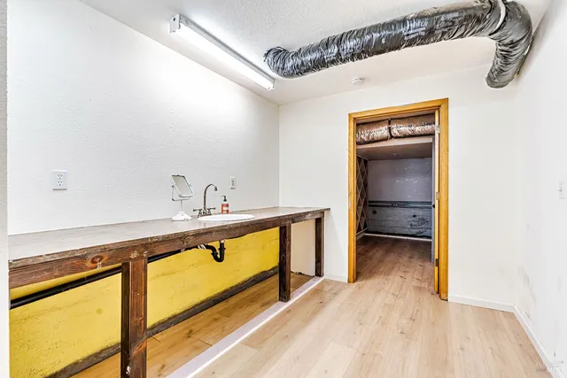 $1,525,000 | 12195 Fiori Lane, Sebastopol, CA 95472