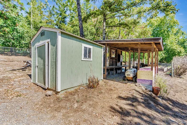 $1,525,000 | 12195 Fiori Lane, Sebastopol, CA 95472