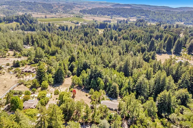 $1,525,000 | 12195 Fiori Lane, Sebastopol, CA 95472