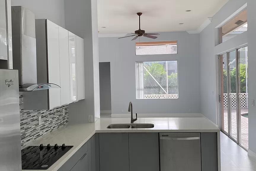 9532 Parkview Avenue Boca Raton, FL 33428 - Photo 13 of 19 14
