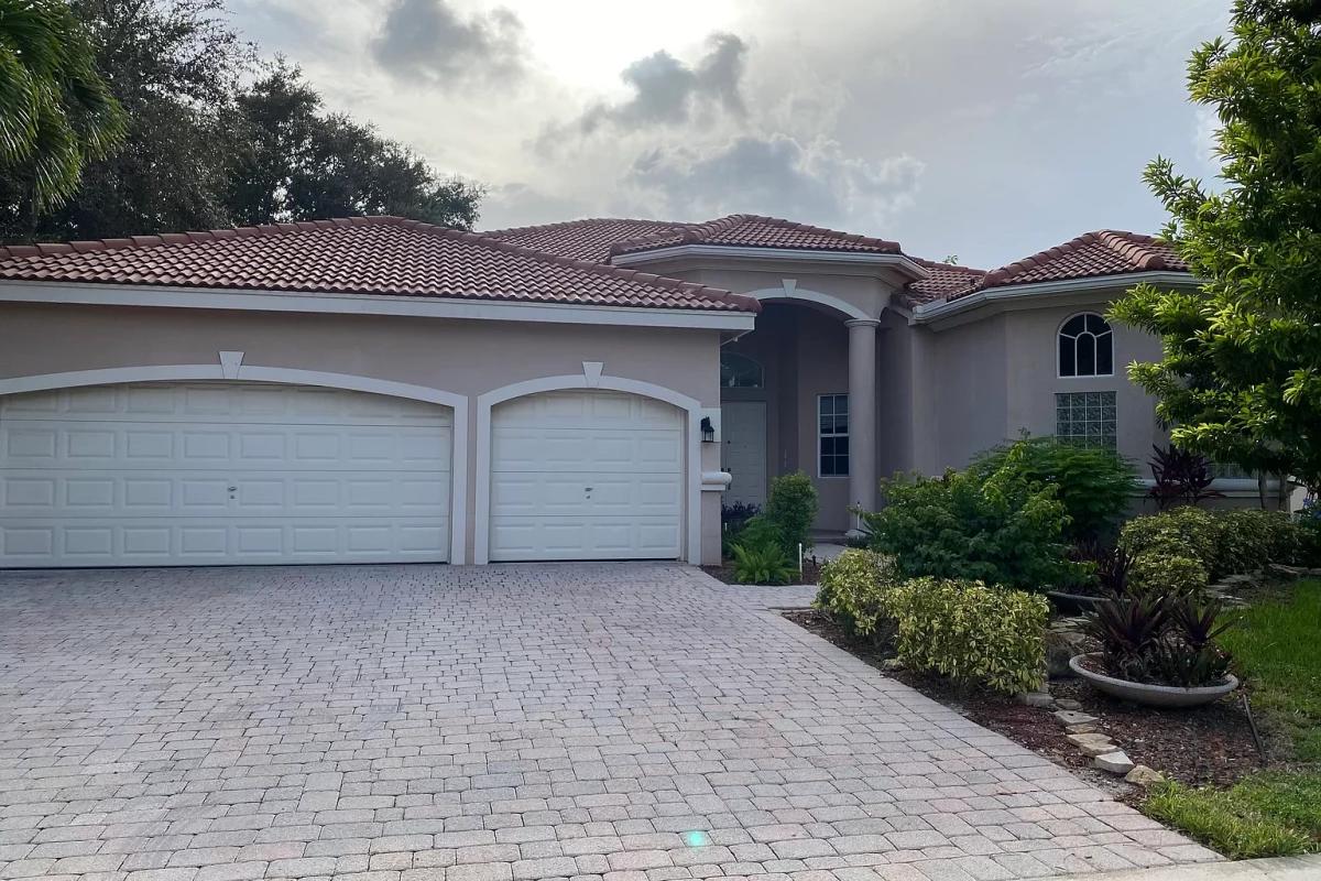 9532 Parkview Avenue Boca Raton, FL 33428 - Photo 6 of 19 7