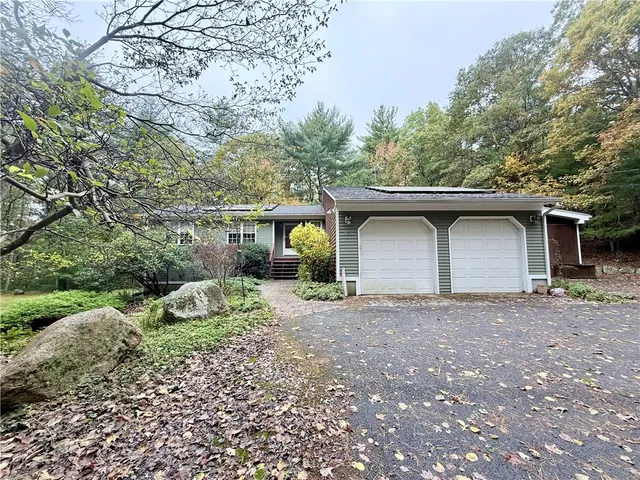 $520,000 | 850 Hope Furnace Road, Scituate, RI 02831