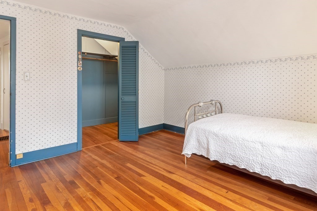 2 Chestnut Street Marblehead, MA 01945 - Photo 20 of 27 Gallery Image 20