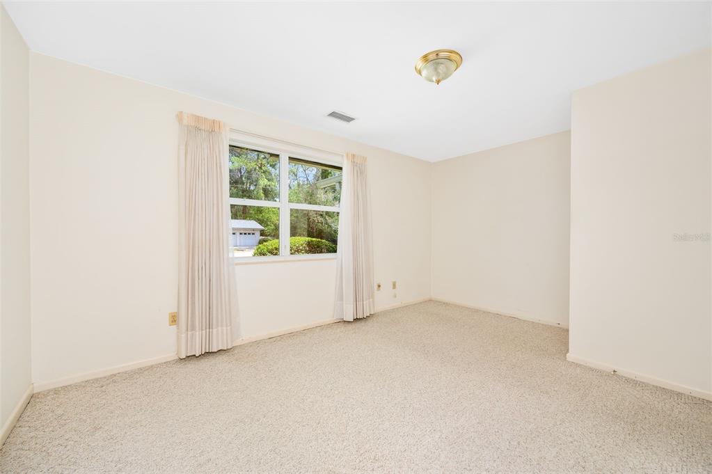 3919 Southwest 4th Place Gainesville, FL 32607 - Photo 29 of 38