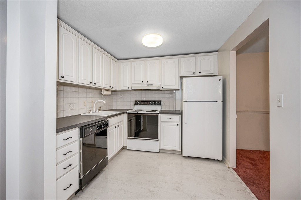 1229 Lawrence Street, Unit 102 Lowell, MA 01852 - Photo 7 of 25