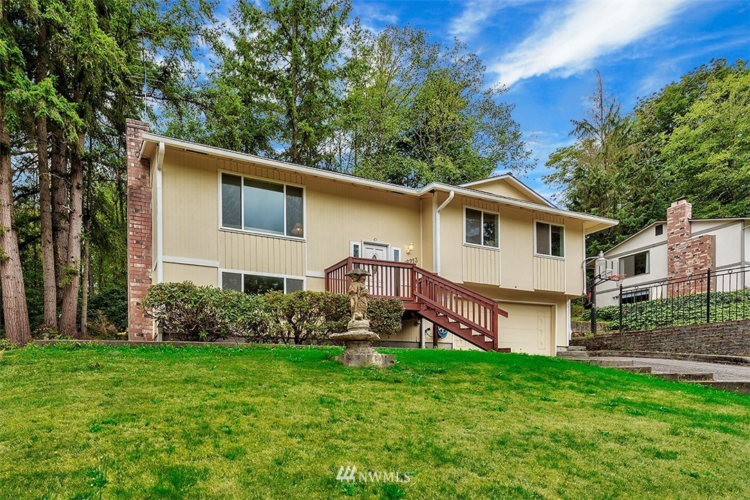 16213 Southeast 116th Street Renton, WA 98059 - Photo 1 of 21 Gallery Image 1