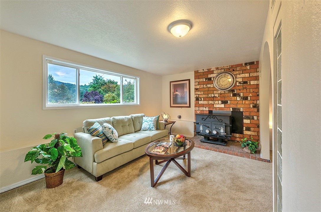16213 Southeast 116th Street Renton, WA 98059 - Photo 13 of 21 Gallery Image 13