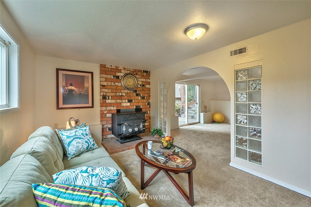 16213 Southeast 116th Street Renton, WA 98059 - Photo 14 of 21 Gallery Image 14