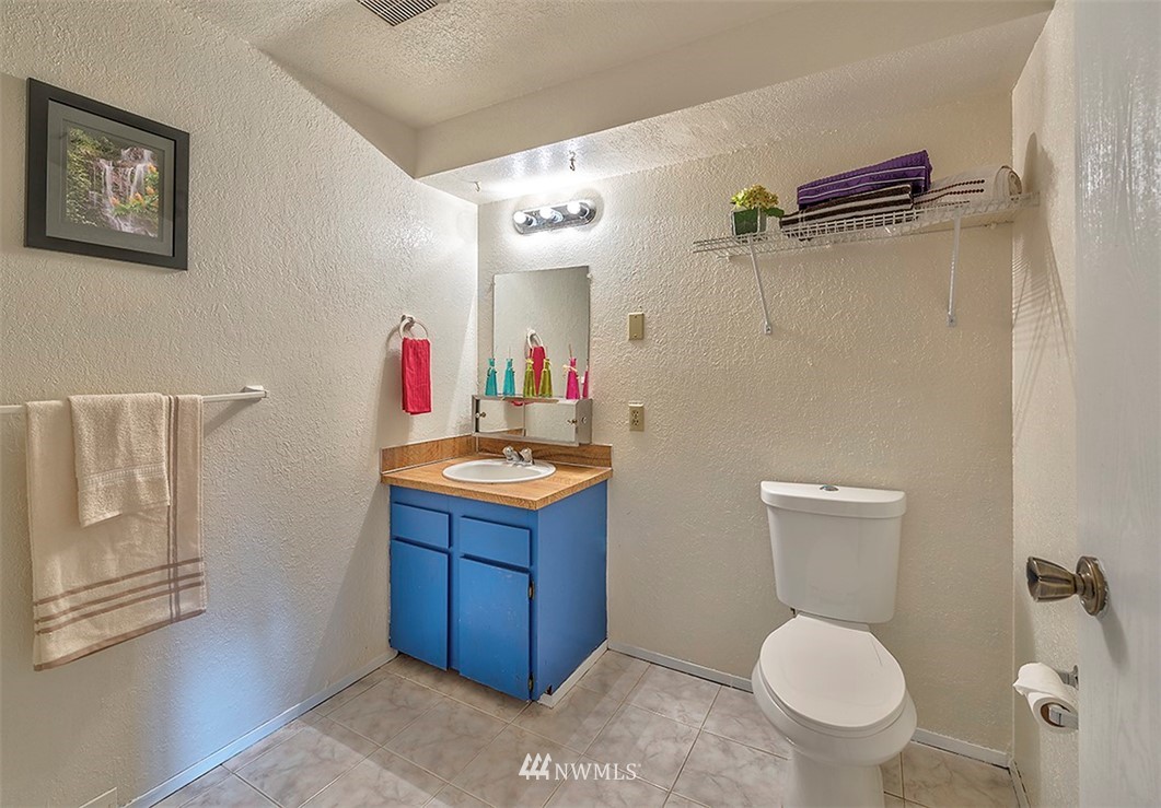16213 Southeast 116th Street Renton, WA 98059 - Photo 17 of 21 Gallery Image 17