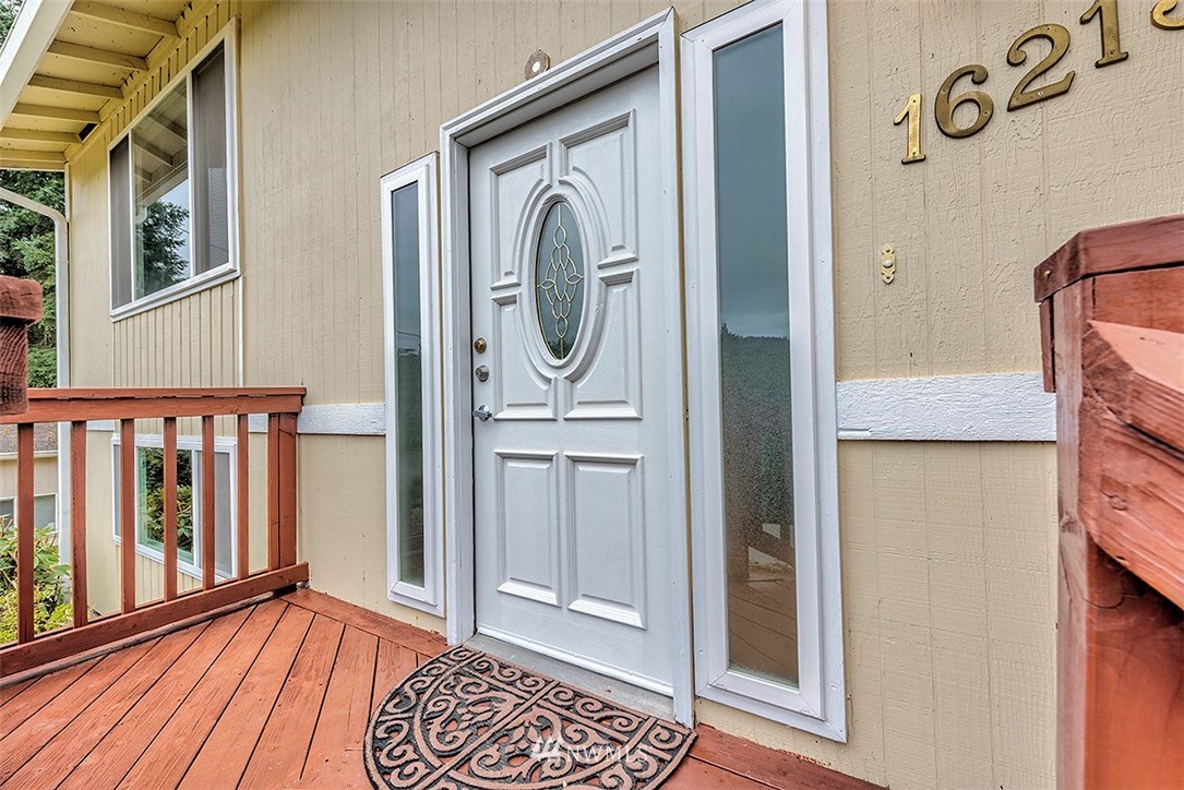 16213 Southeast 116th Street Renton, WA 98059 - Photo 3 of 21 Gallery Image 3