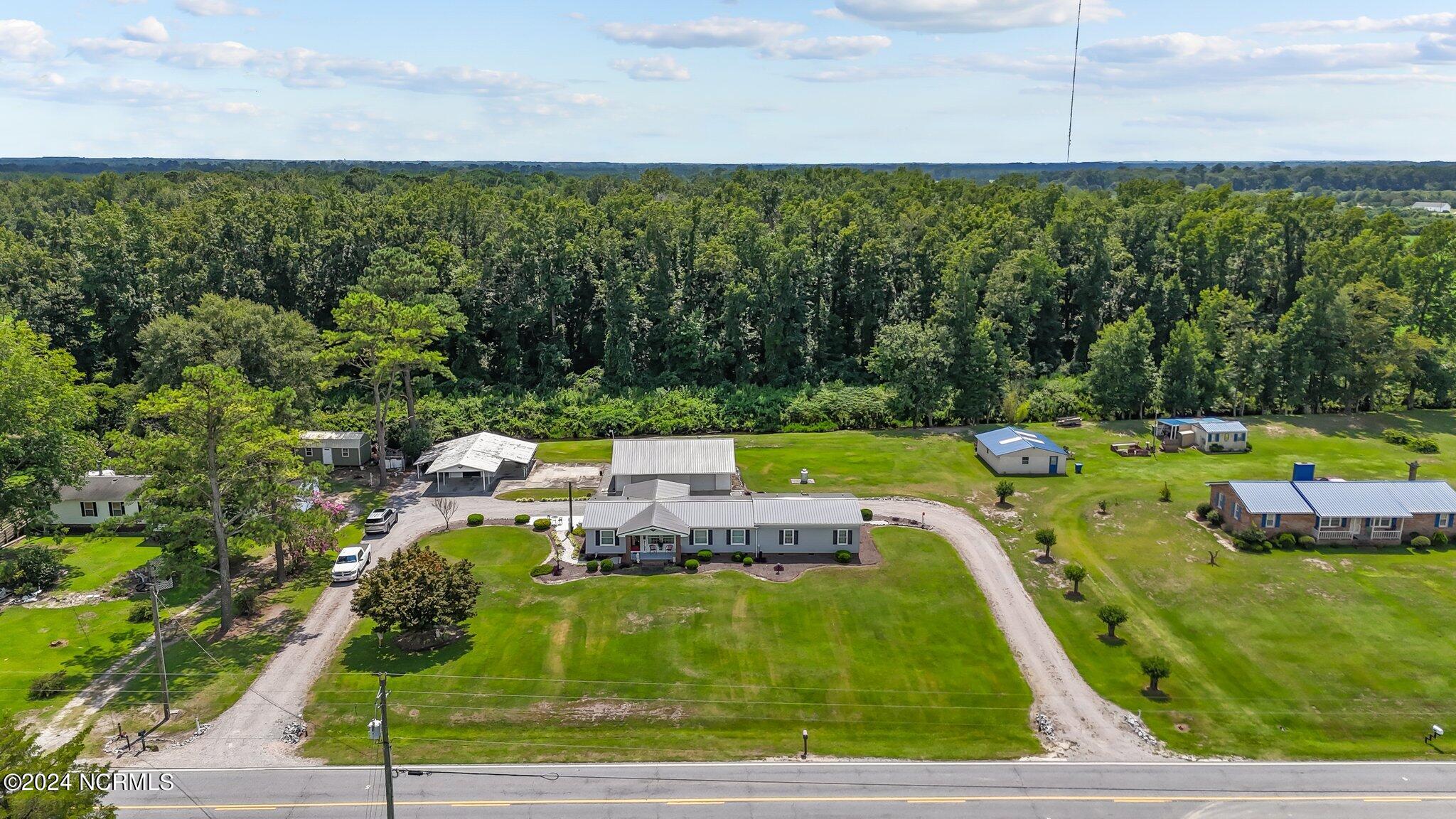 1862 East Hanrahan Road Ayden, NC 28513 - Photo 44 of 50 44-web-or-mls-DJI_20240730144108_0777_D