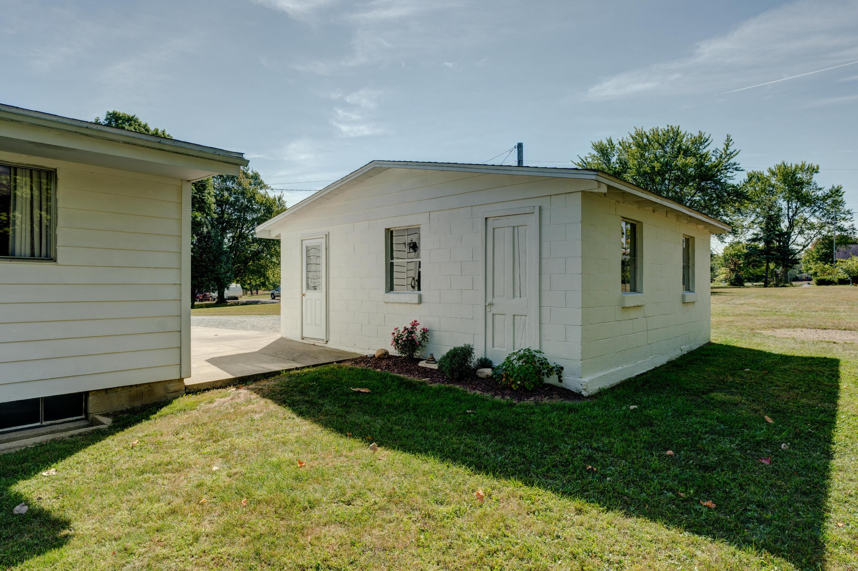 9736 Boyer Road Versailles, OH 45380 - Photo 17 of 45 Gallery Image 17