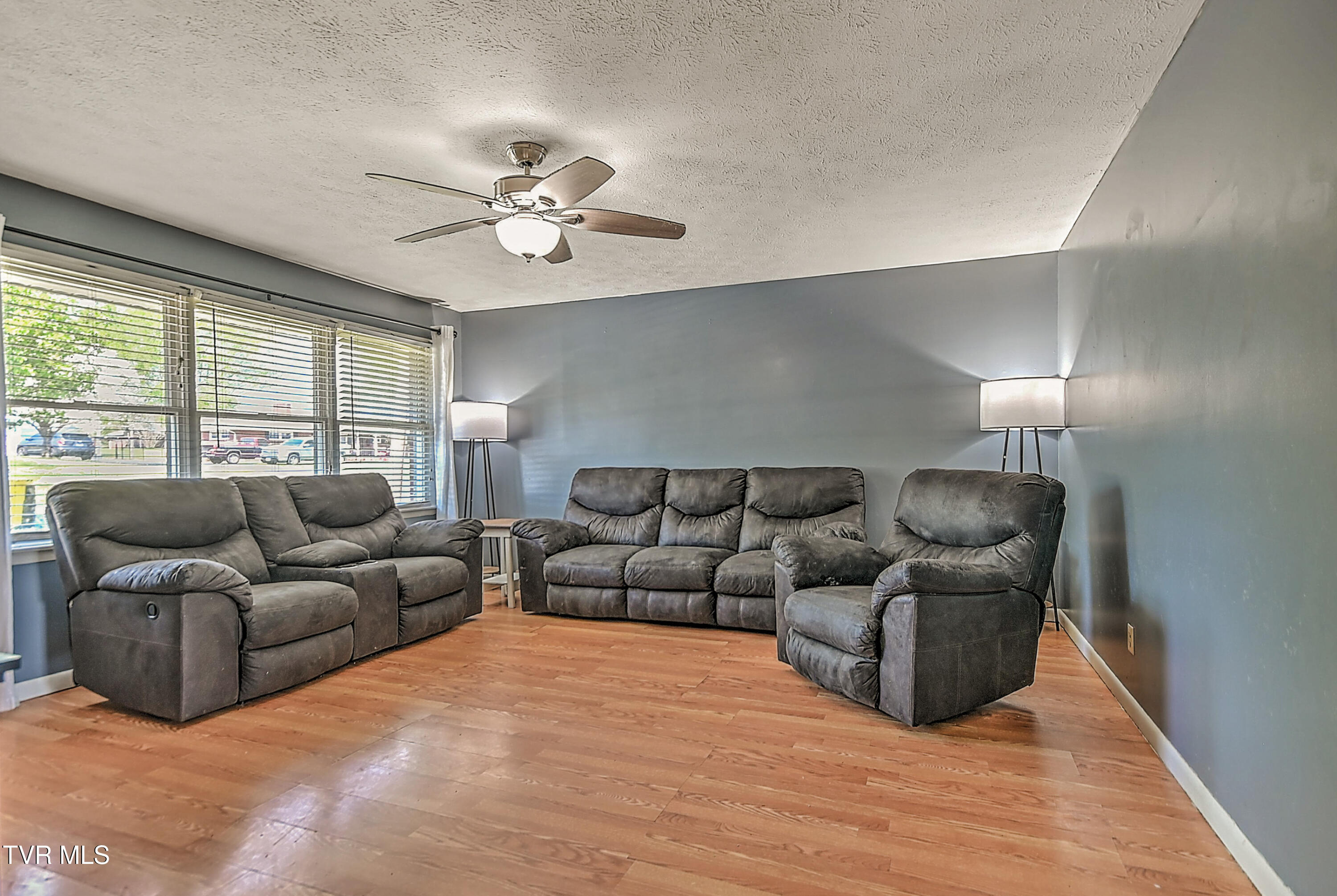134 Grandview Road Church Hill, TN 37642 - Photo 8 of 49 134 Grandview RH-8
