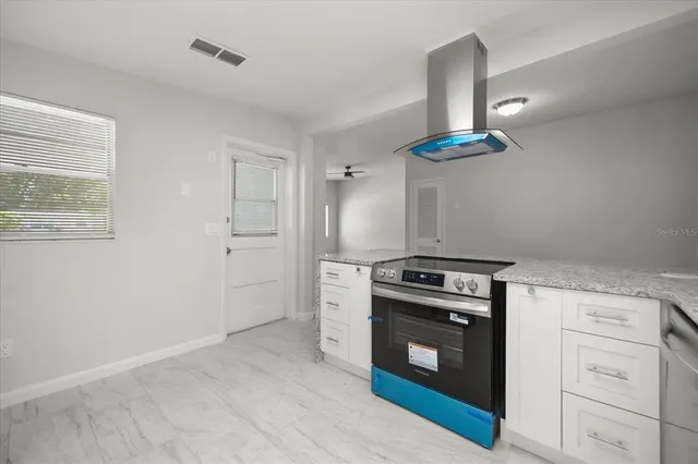 $425,000 | 1849 Viburnum Lane, Winter Park, FL 32792