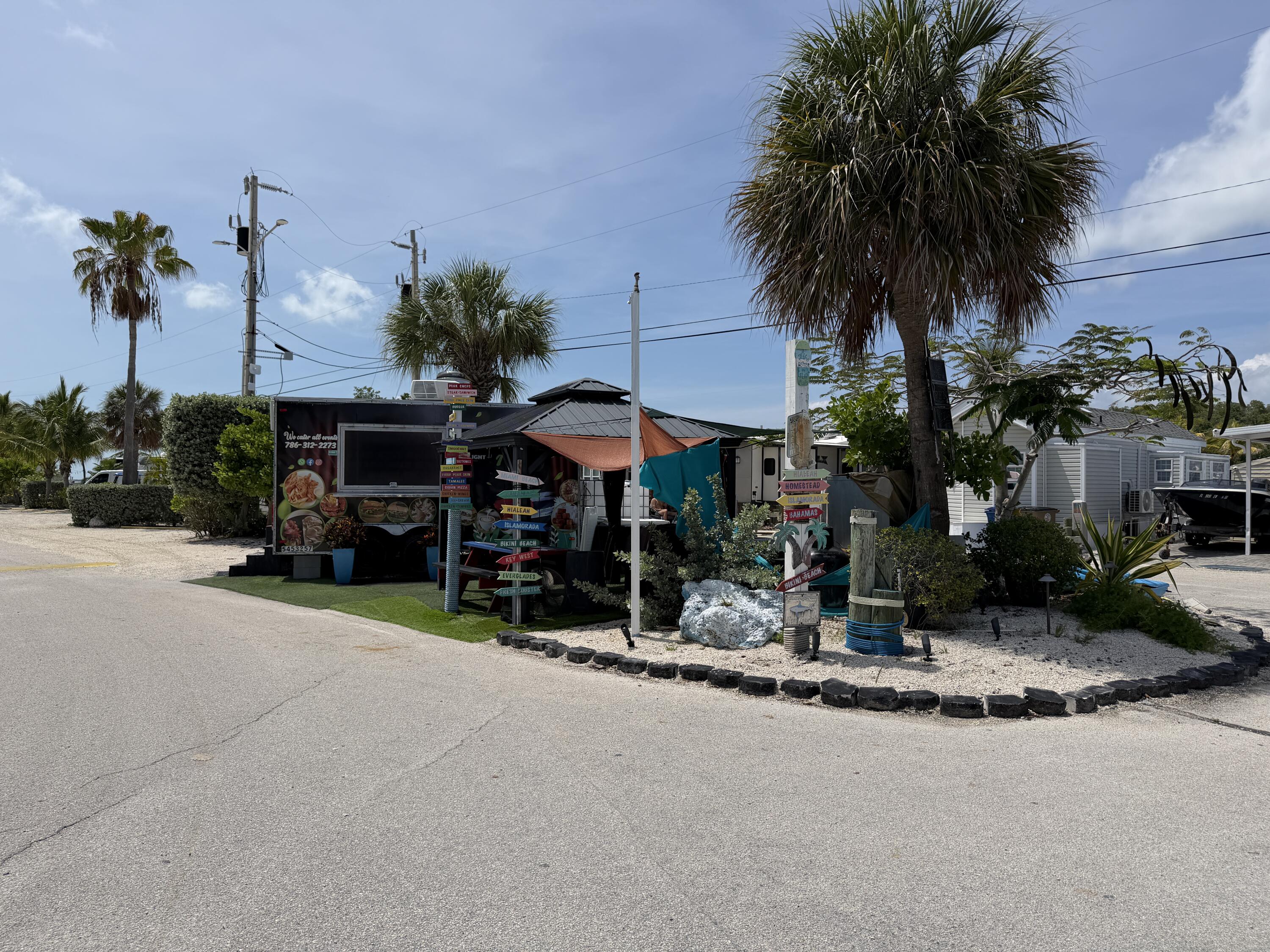 325 Calusa Street, Unit 81 Key Largo, FL 33037 - Photo 29 of 34 Food Truck
