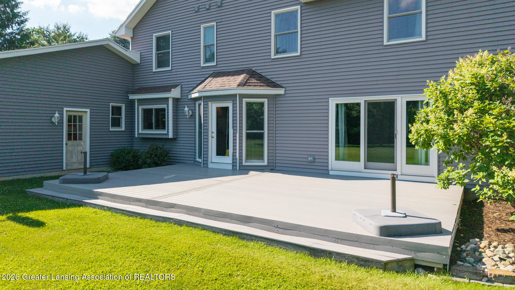 4115 West Howe Road Dewitt, MI 48820 - Photo 29 of 32 .