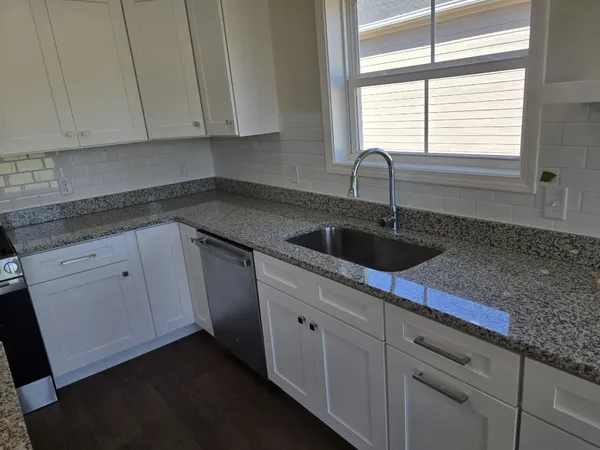 $369,900 | 170 Jasper Gulch Drive, Jasper, TN 37347