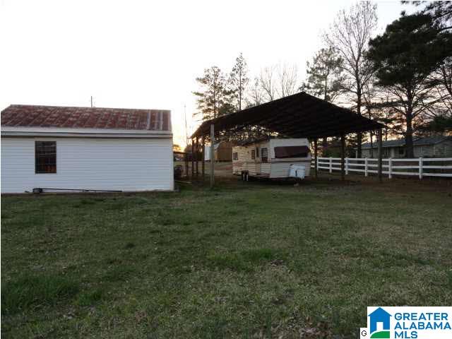 5191 Shady Crest Road Adamsville, AL 35005 - Photo 5 of 32
