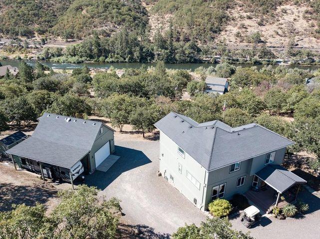 5565 Fishers Ferry Road Gold Hill, OR 97525 - Photo 2 of 26 River Access is just 200 Yards Away!