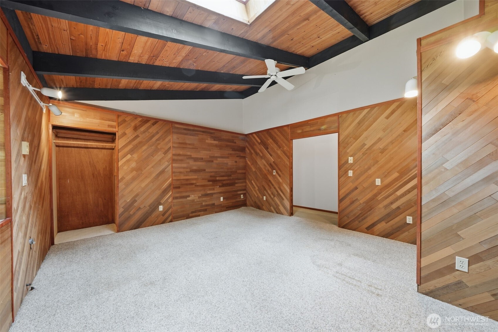 102 Byron Road Friday Harbor, WA 98250 - Photo 14 of 40 Gallery Image 14