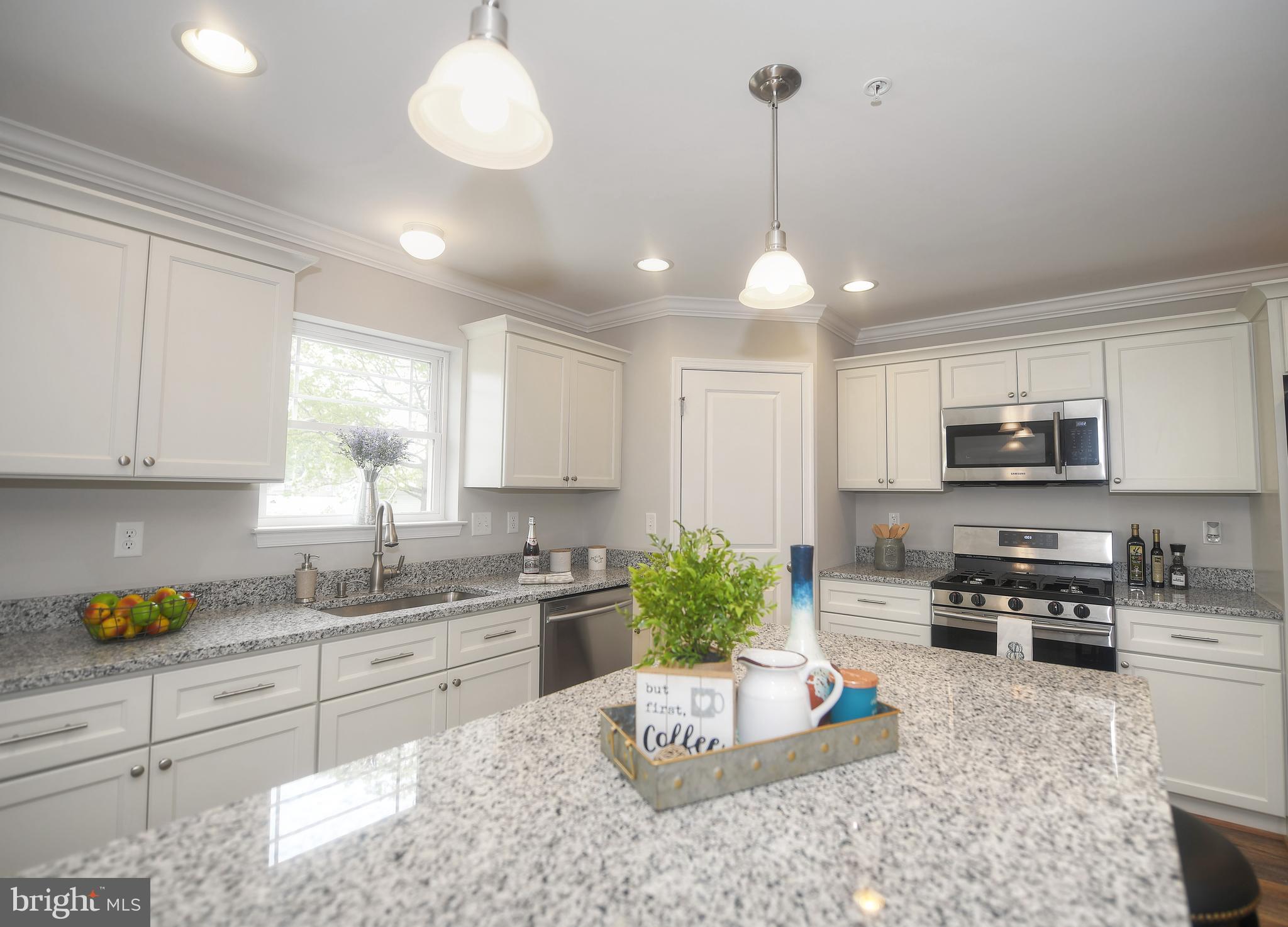 329 Homberg Avenue Baltimore, MD 21221 - Photo 13 of 35 Gallery Image 13