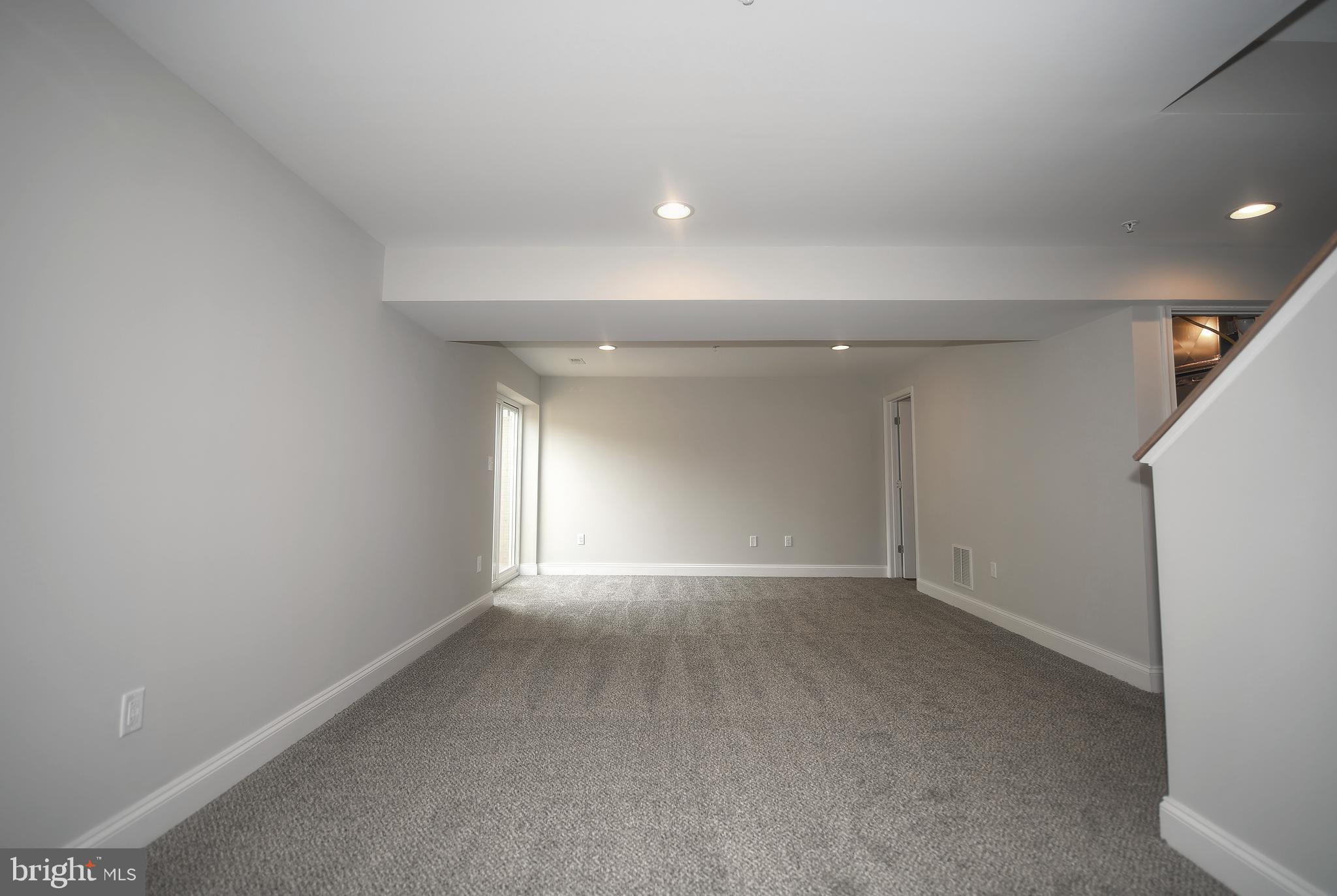 329 Homberg Avenue Baltimore, MD 21221 - Photo 28 of 35 Gallery Image 28