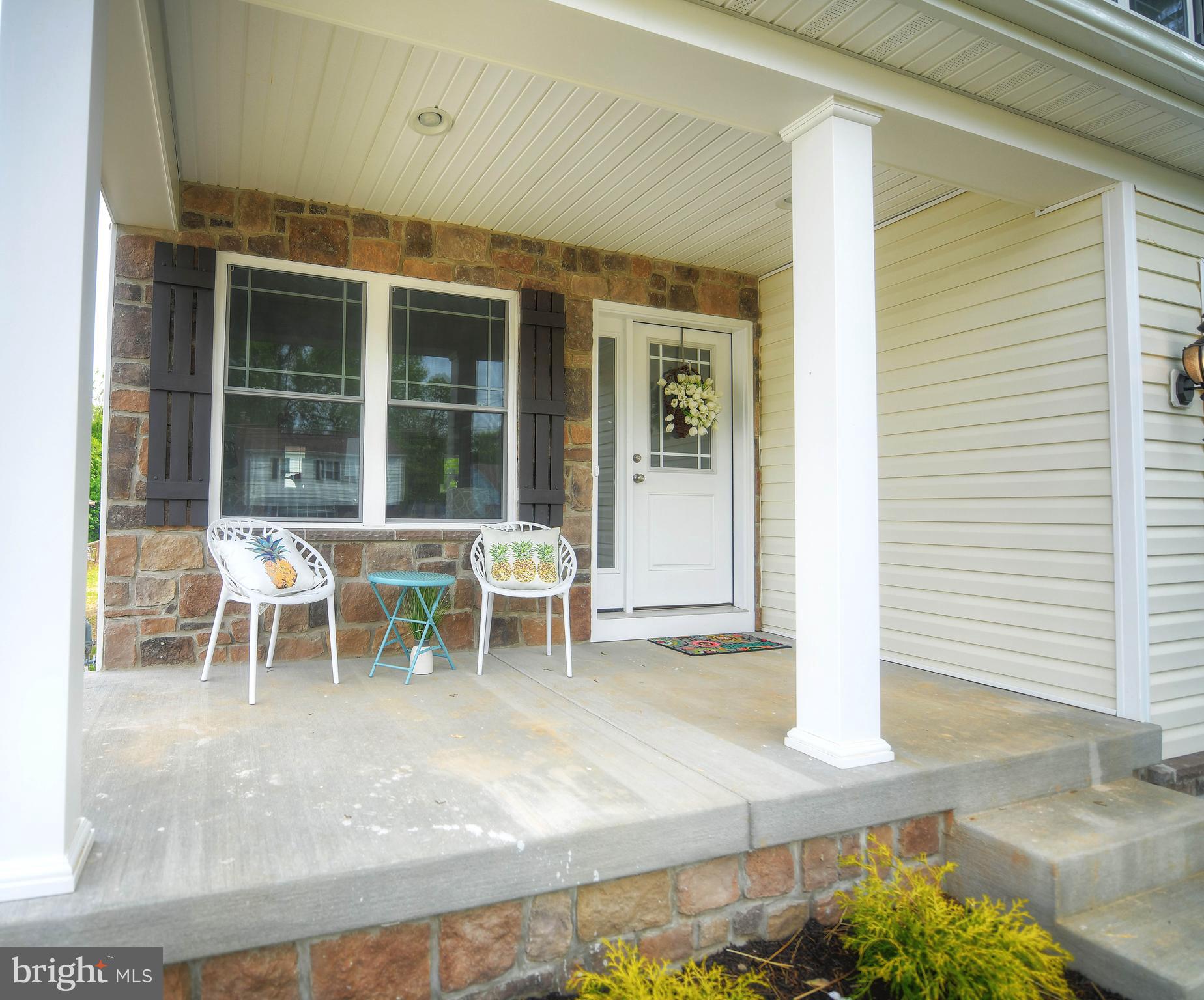 329 Homberg Avenue Baltimore, MD 21221 - Photo 4 of 35 Gallery Image 4