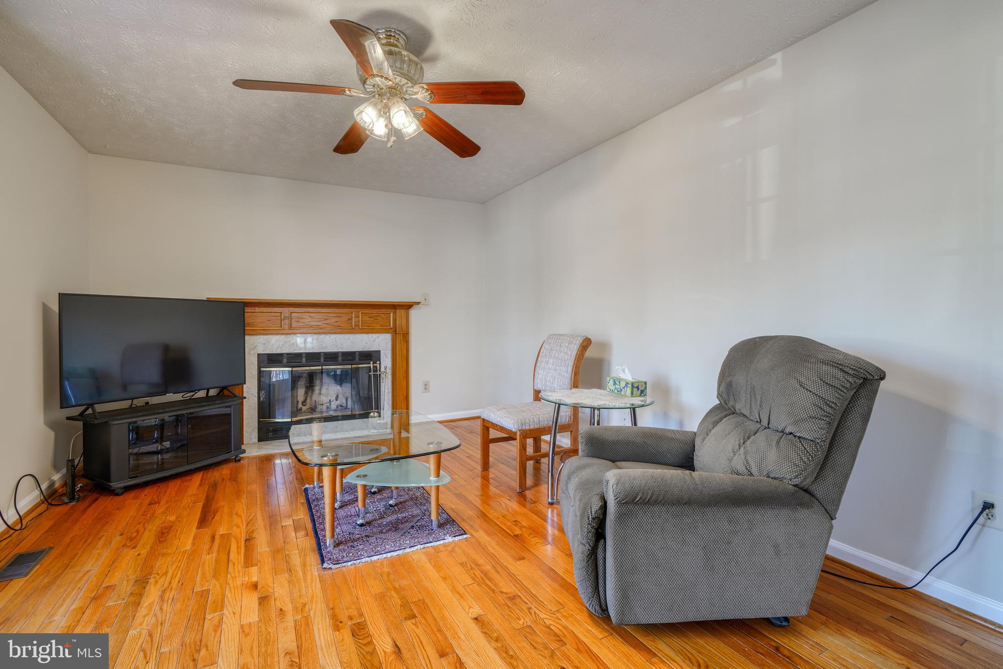 9308 Kings Grant Road Laurel, MD 20723 - Photo 15 of 77