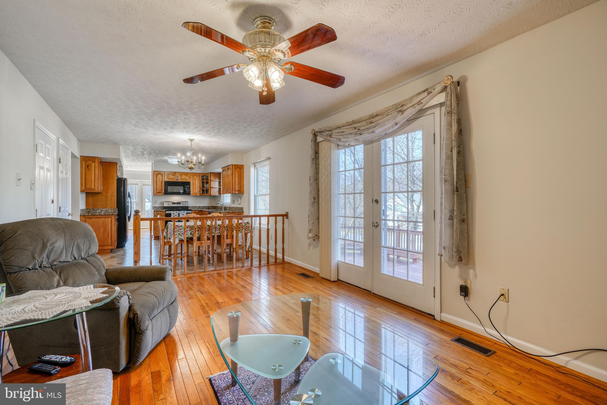 9308 Kings Grant Road Laurel, MD 20723 - Photo 16 of 77