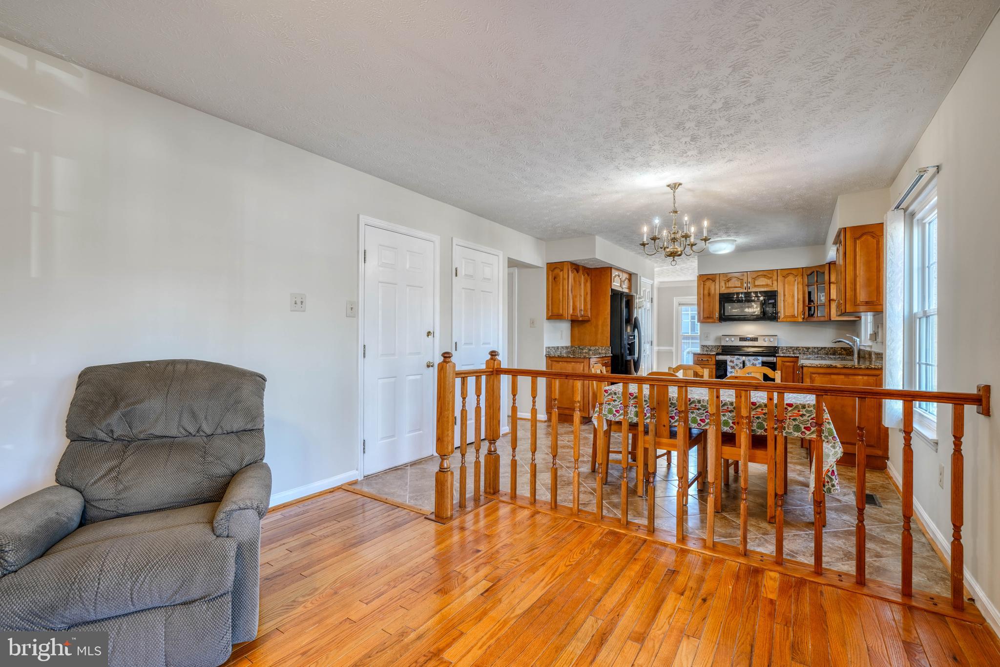9308 Kings Grant Road Laurel, MD 20723 - Photo 17 of 77
