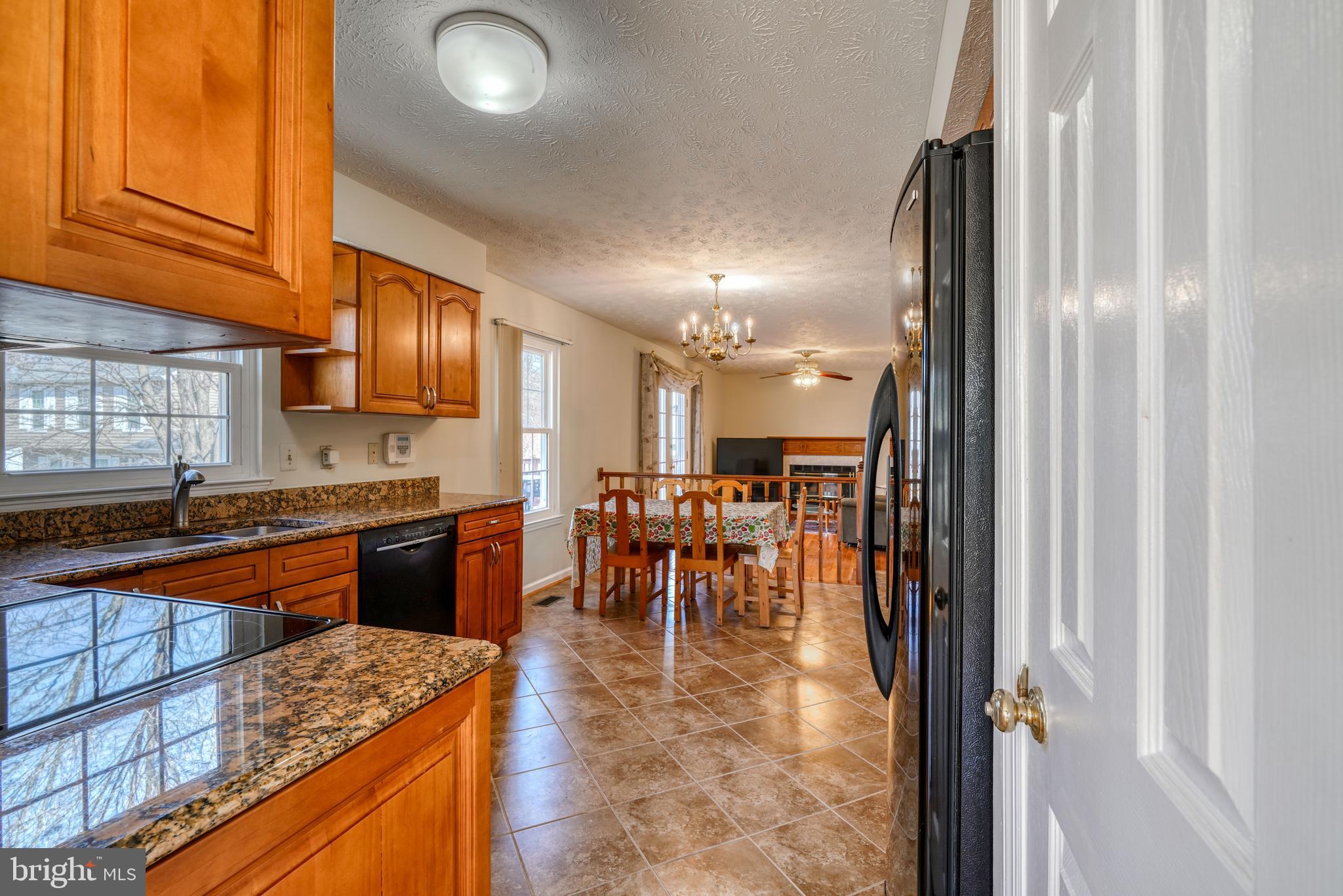 9308 Kings Grant Road Laurel, MD 20723 - Photo 23 of 77