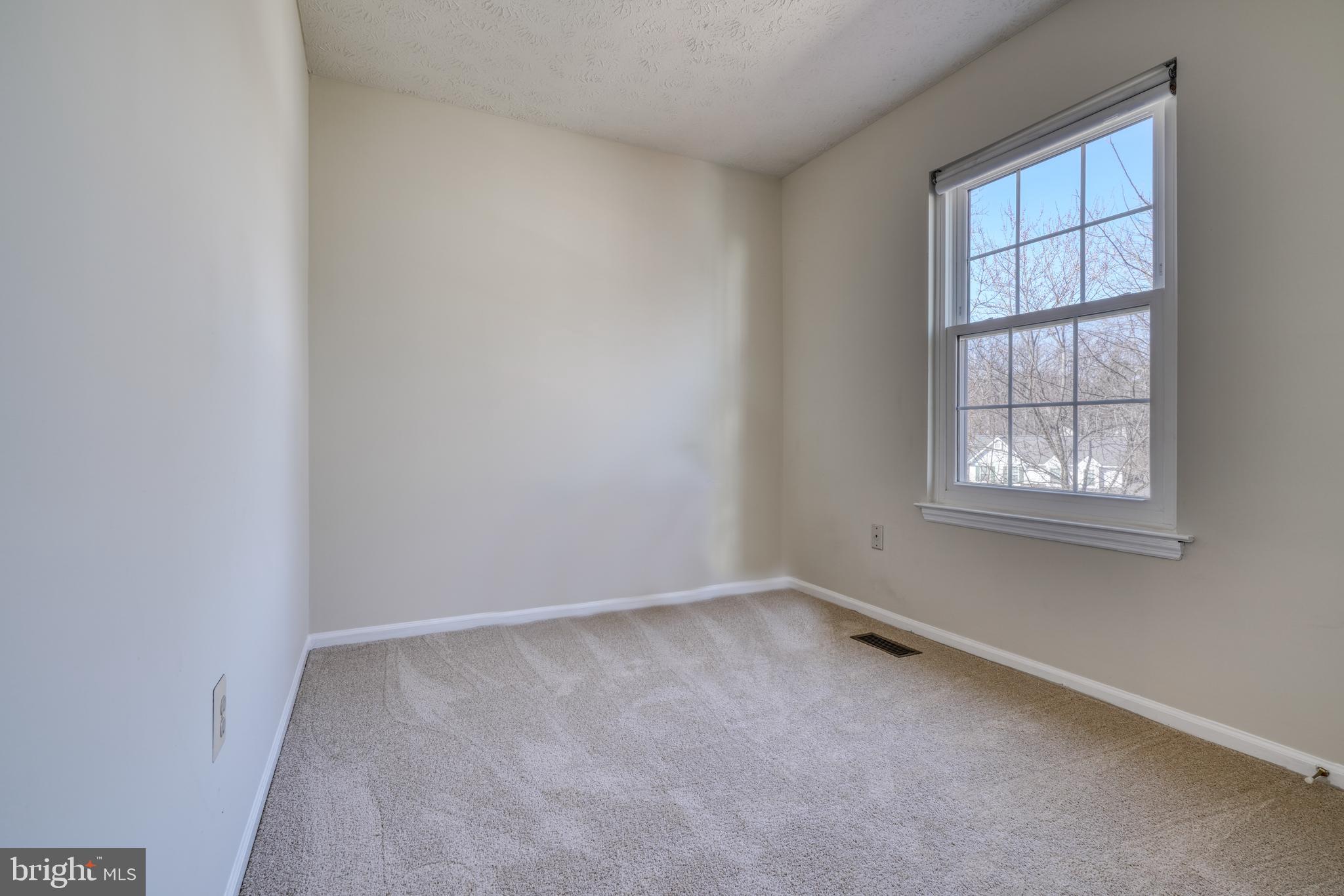 9308 Kings Grant Road Laurel, MD 20723 - Photo 27 of 77