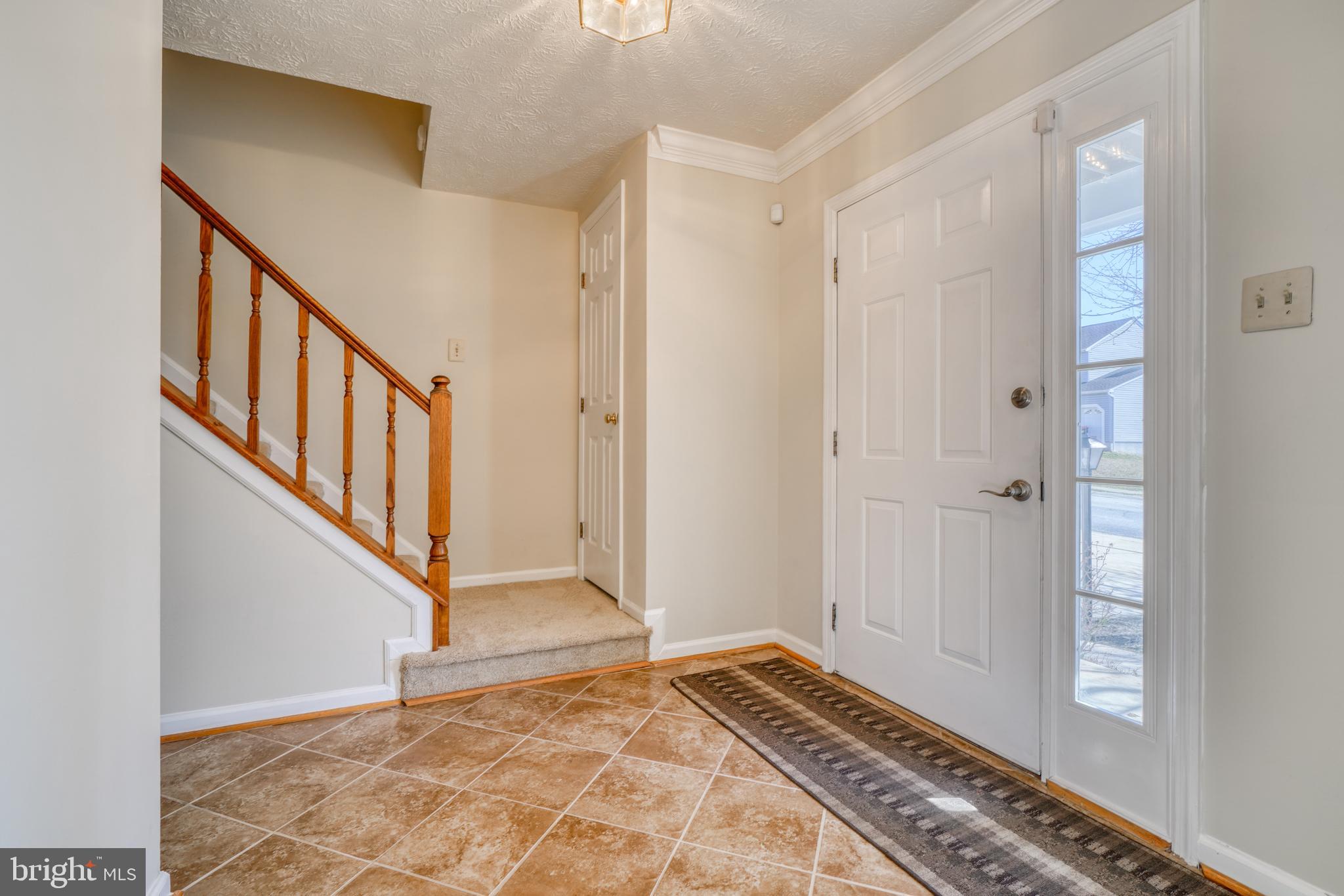 9308 Kings Grant Road Laurel, MD 20723 - Photo 3 of 77