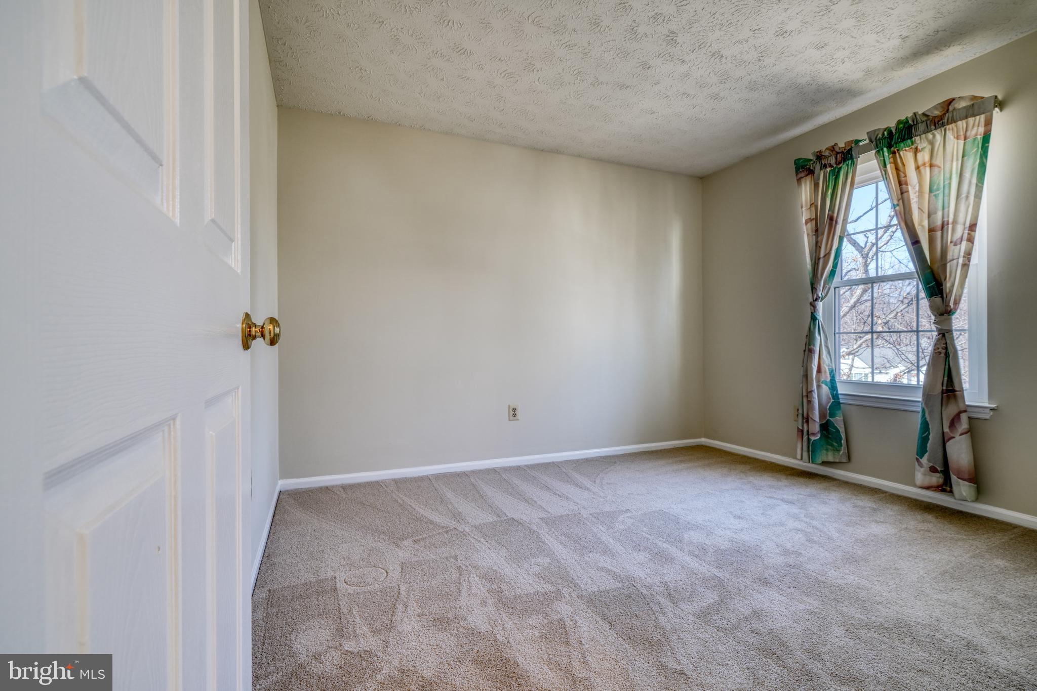 9308 Kings Grant Road Laurel, MD 20723 - Photo 33 of 77