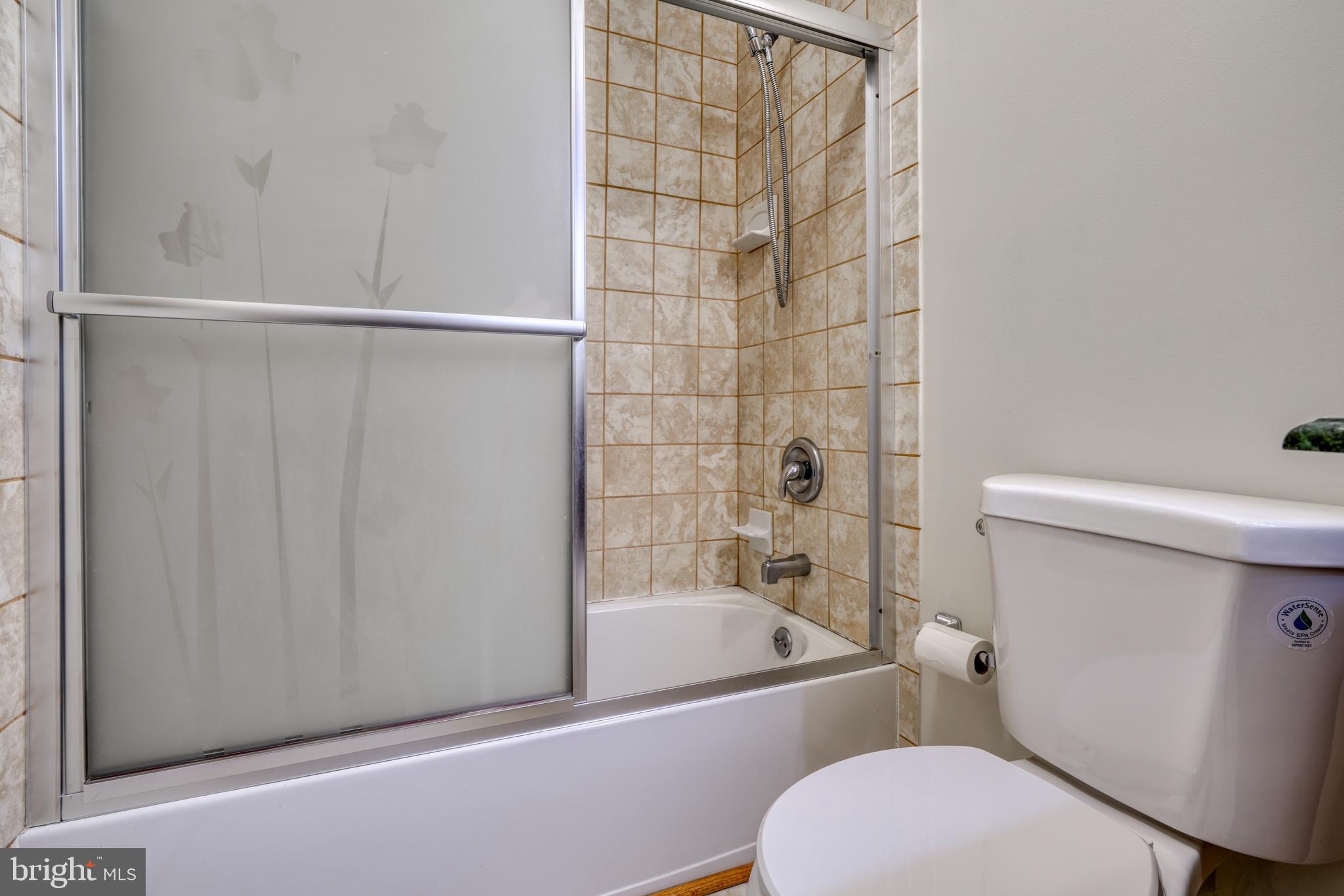9308 Kings Grant Road Laurel, MD 20723 - Photo 39 of 77