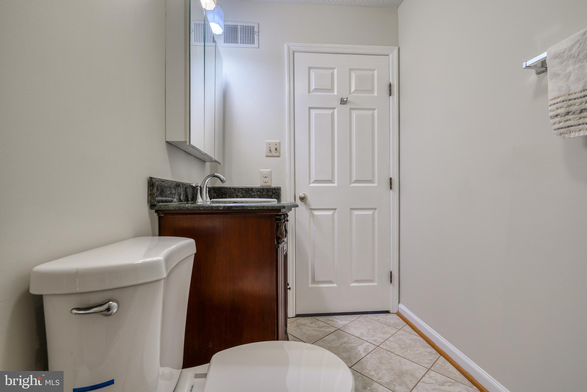 9308 Kings Grant Road Laurel, MD 20723 - Photo 40 of 77