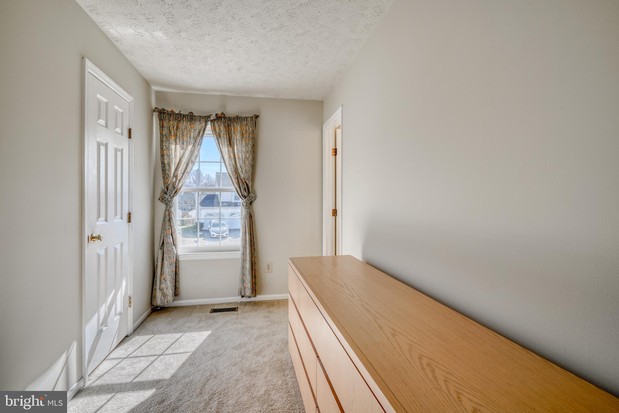 9308 Kings Grant Road Laurel, MD 20723 - Photo 46 of 77