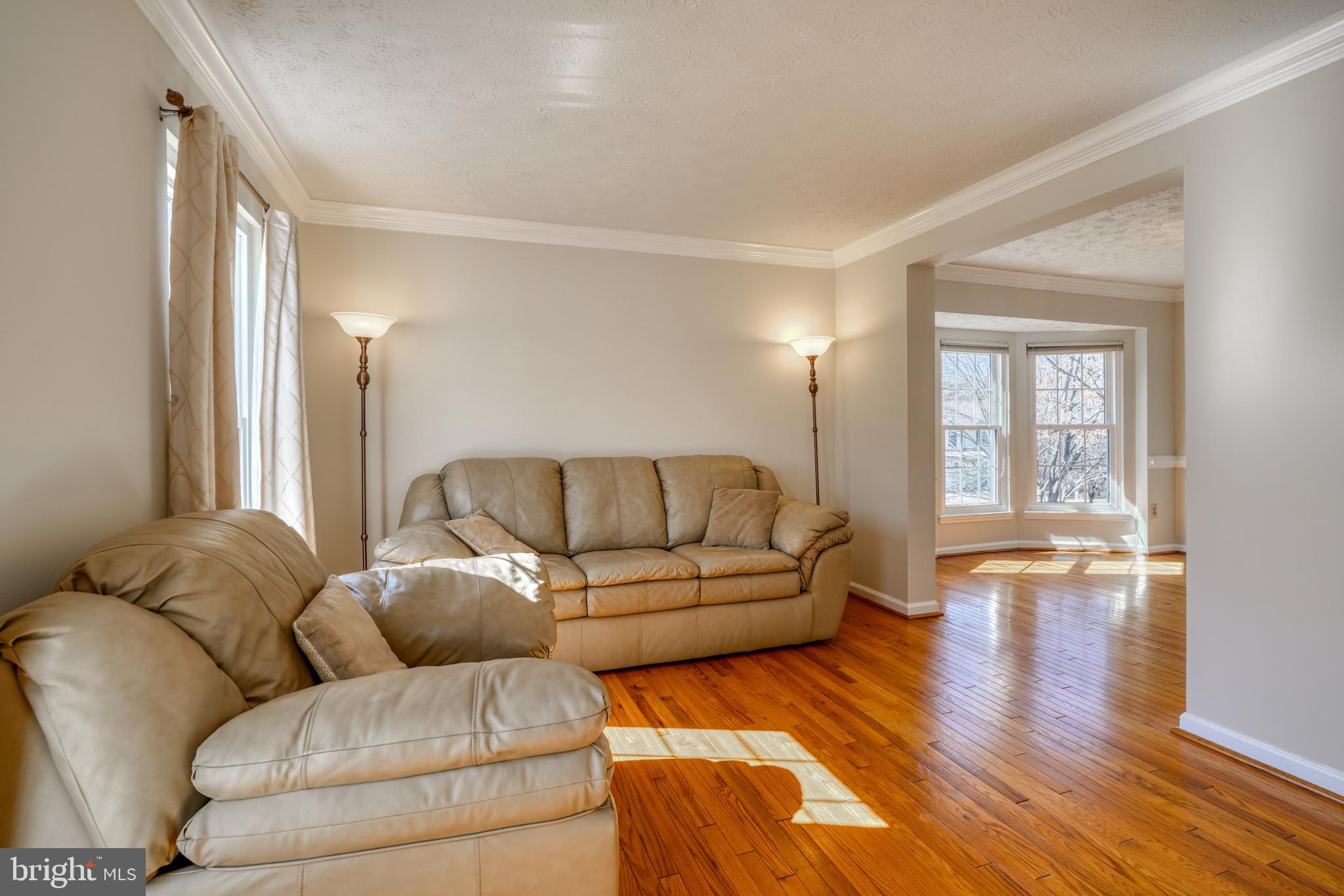 9308 Kings Grant Road Laurel, MD 20723 - Photo 5 of 77