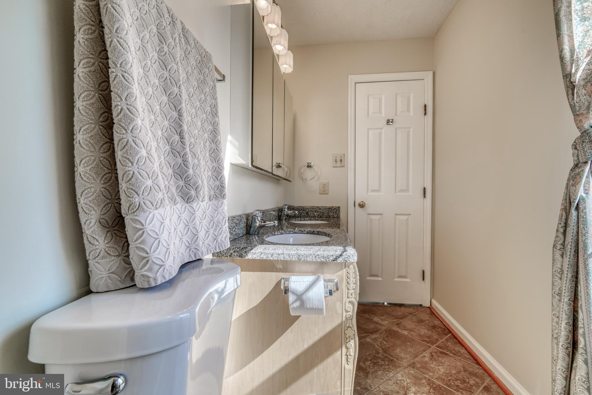 9308 Kings Grant Road Laurel, MD 20723 - Photo 52 of 77