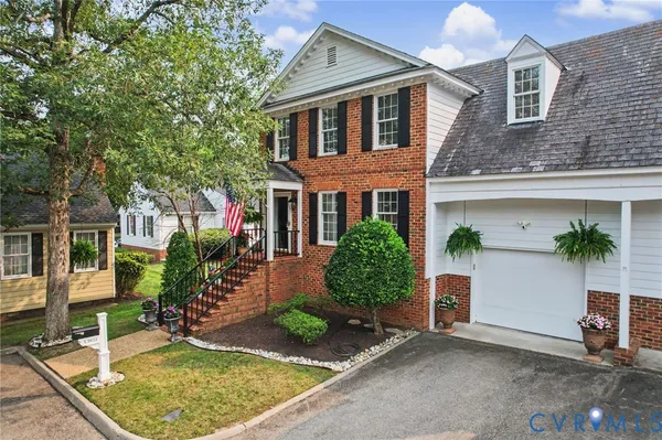 $675,000 | 13932 Pagehurst Terrace, Unit 5, Midlothian, VA 23113