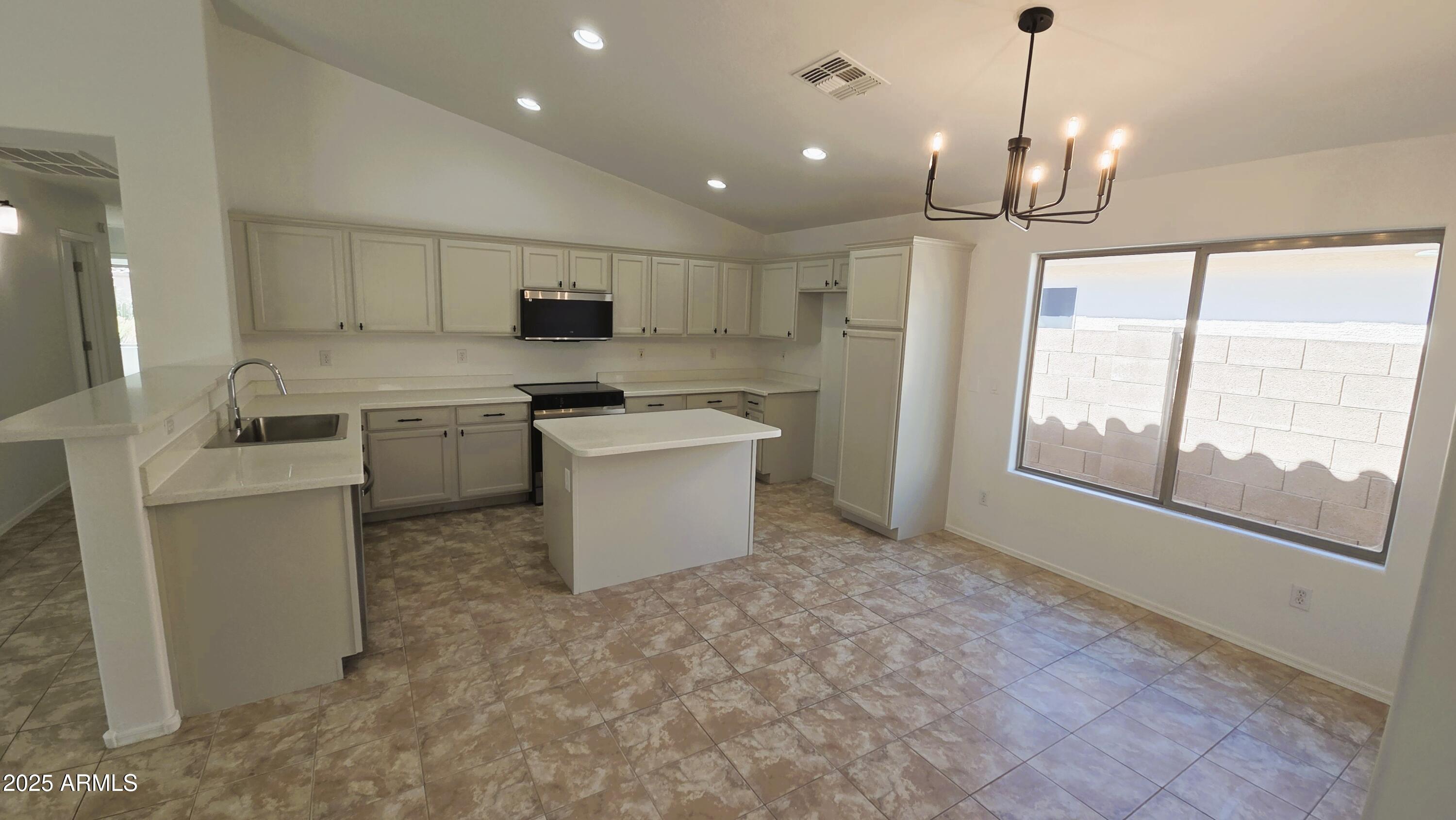 46148 West Tucker Road Maricopa, AZ 85139 - Photo 8 of 22 kitchen