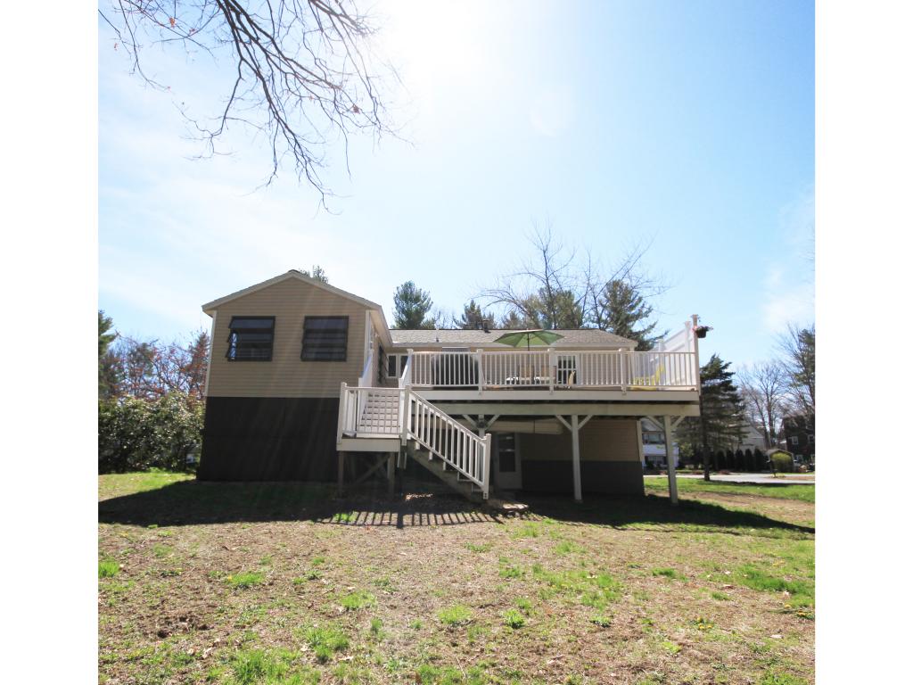 6 Pollard Road Nashua, NH 03062 - Photo 2 of 23