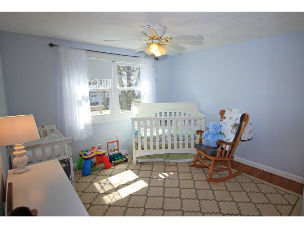 6 Pollard Road Nashua, NH 03062 - Photo 17 of 23