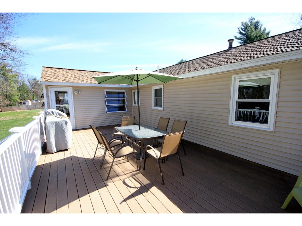 6 Pollard Road Nashua, NH 03062 - Photo 4 of 23